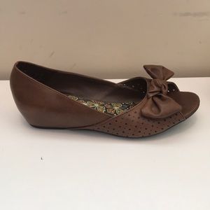 American Eagle Outfitters Shoes - Open toed flats American Eagle Outfitters Shoes - Open toed flats